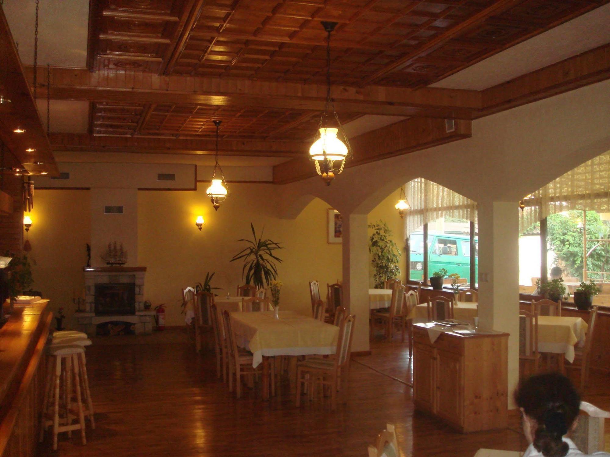 Margarita Hotel فارنا المظهر الخارجي الصورة